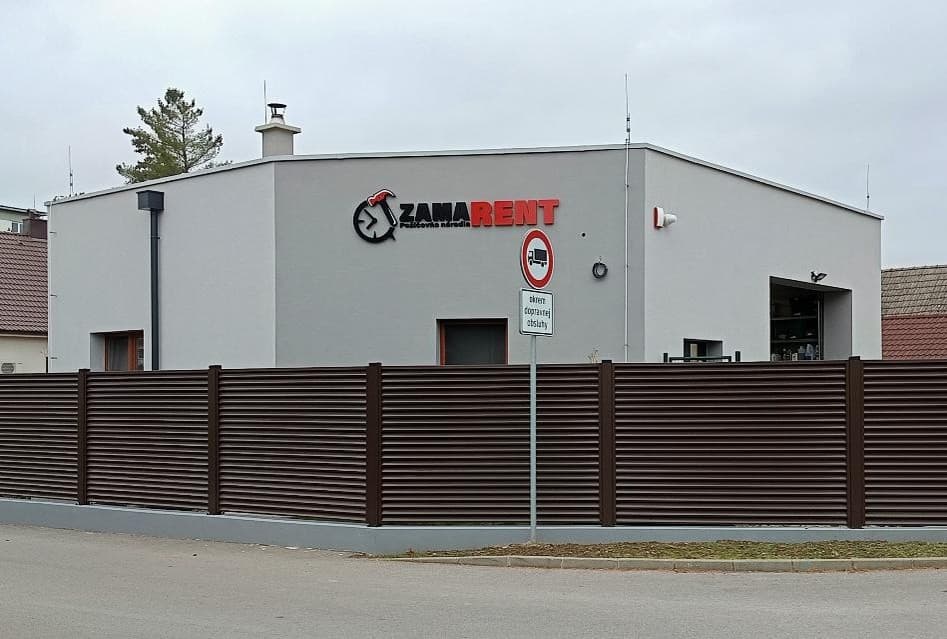 Zamarent požičovňa